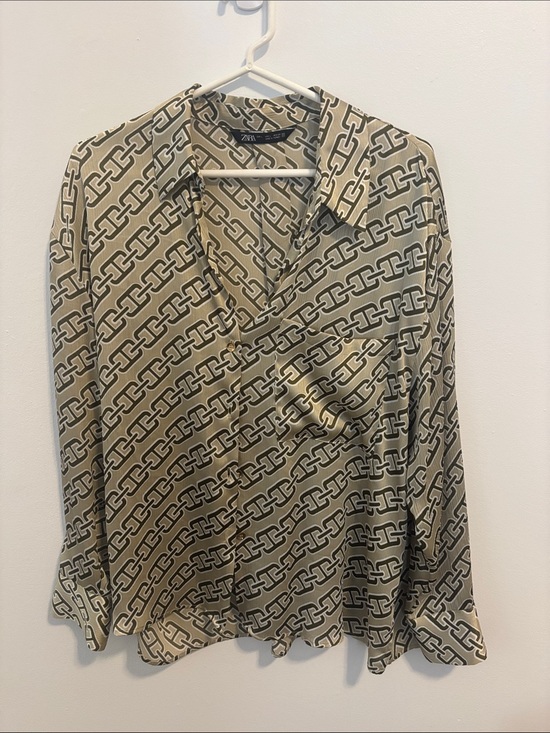 Zara Tops - Zara Chain-Print Button-Up Shirt